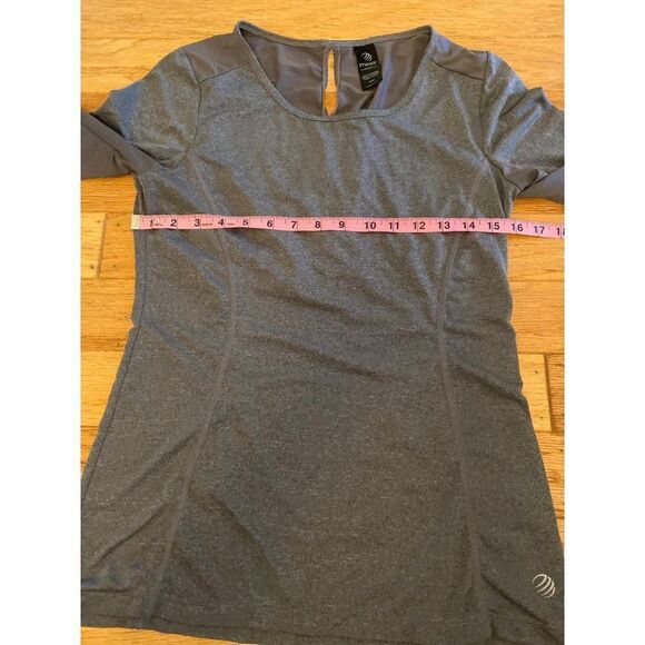 MPG, women's athletic grey, long sleeve fitted, keyhole,mesh back & under arms M - Picture 5 of 10